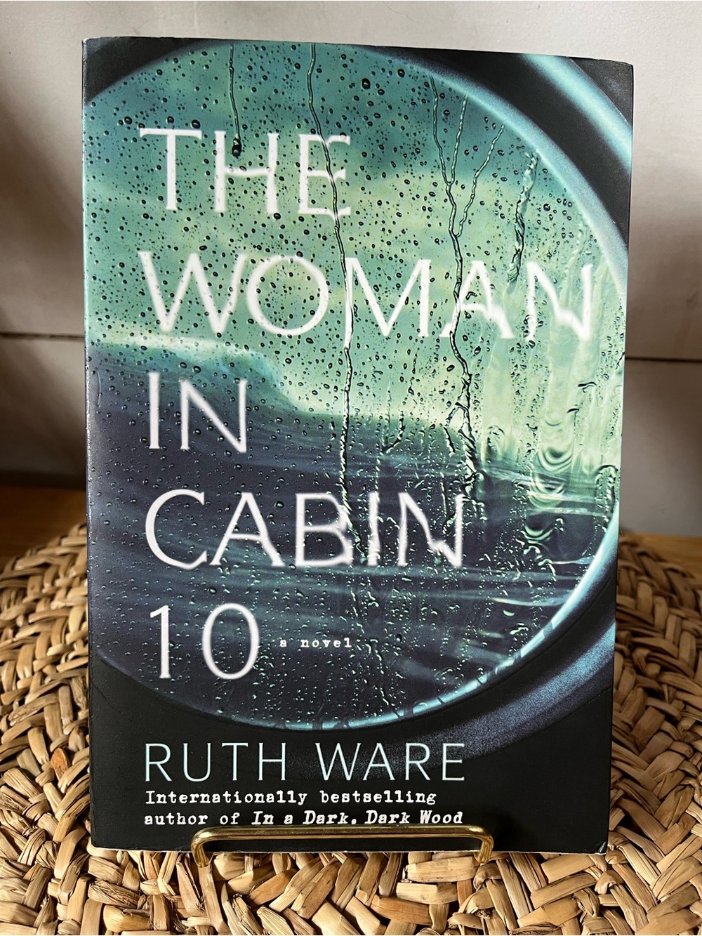 The Woman in Cabin 10 — Ruth Ware